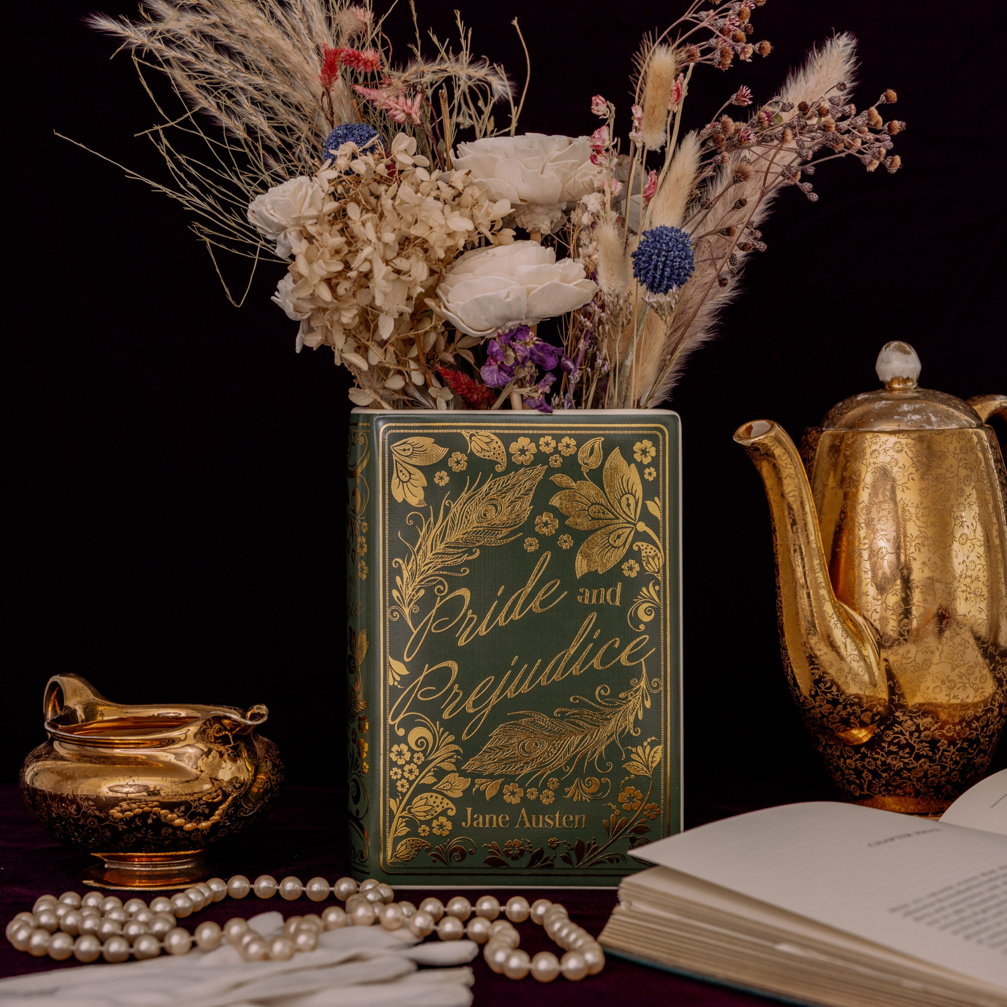 Large Book Vase, Pride and Prejudice (Collector's Edition)