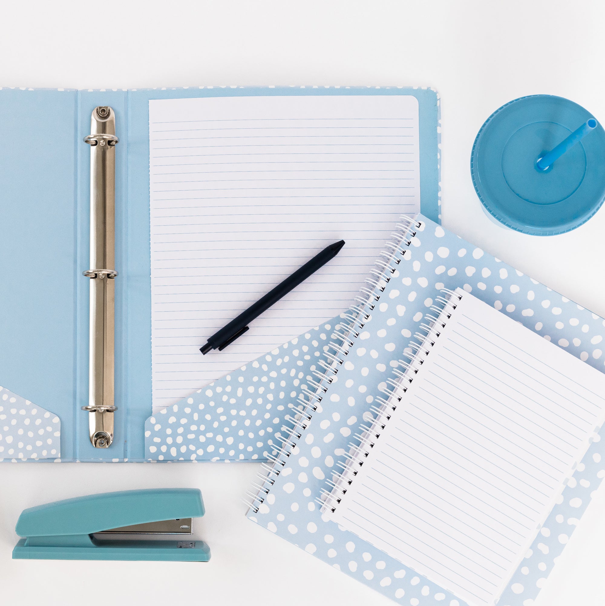 Three Ring Binder, Light Blue Dots