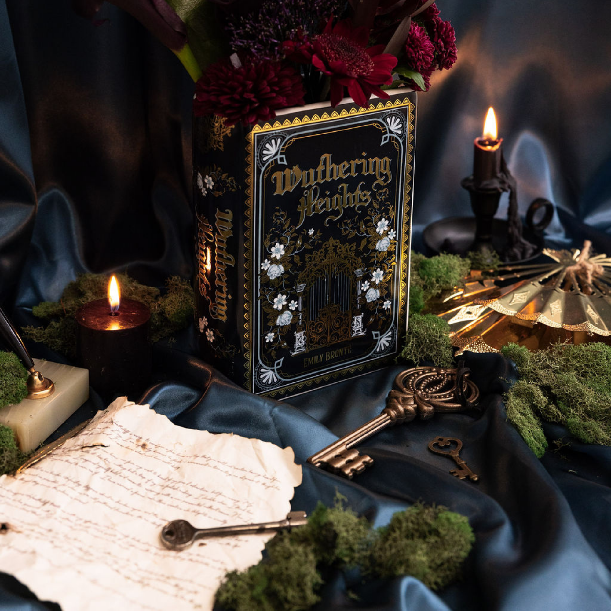 Large Book Vase, Wuthering Heights