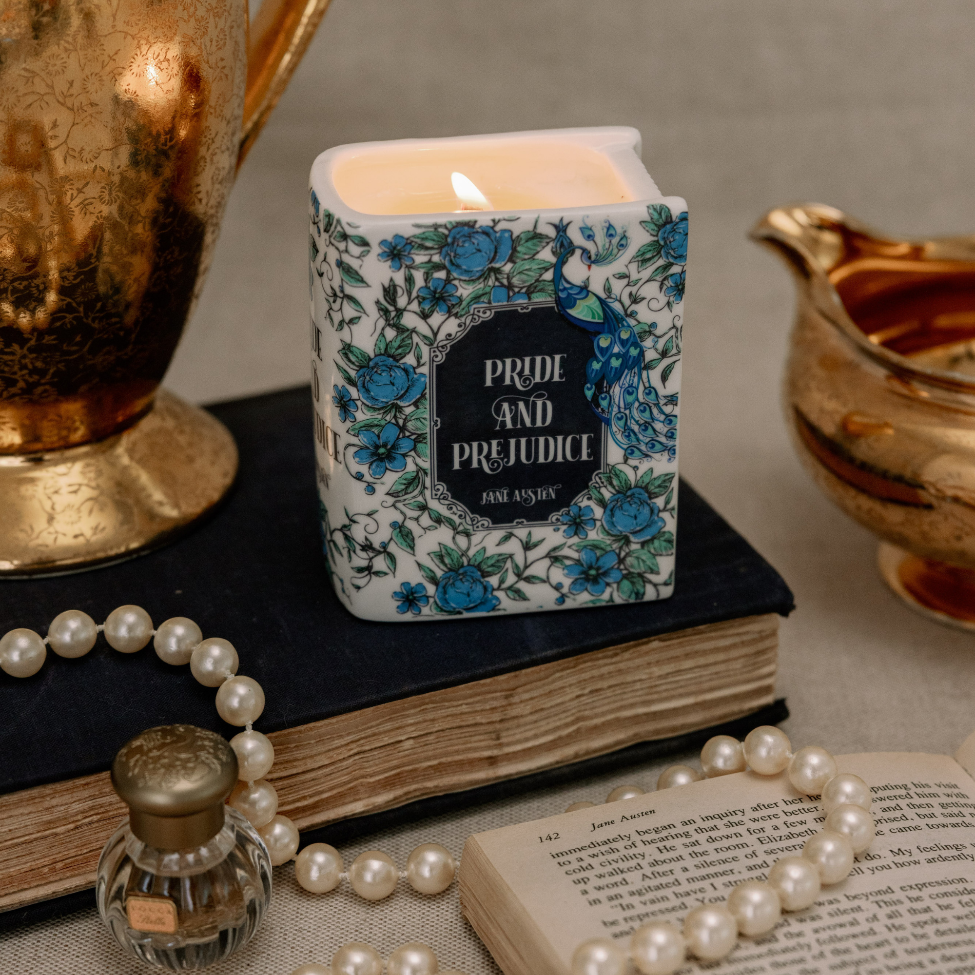 Book Shaped Candle, Pride and Prejudice (Bergamot and Moss)