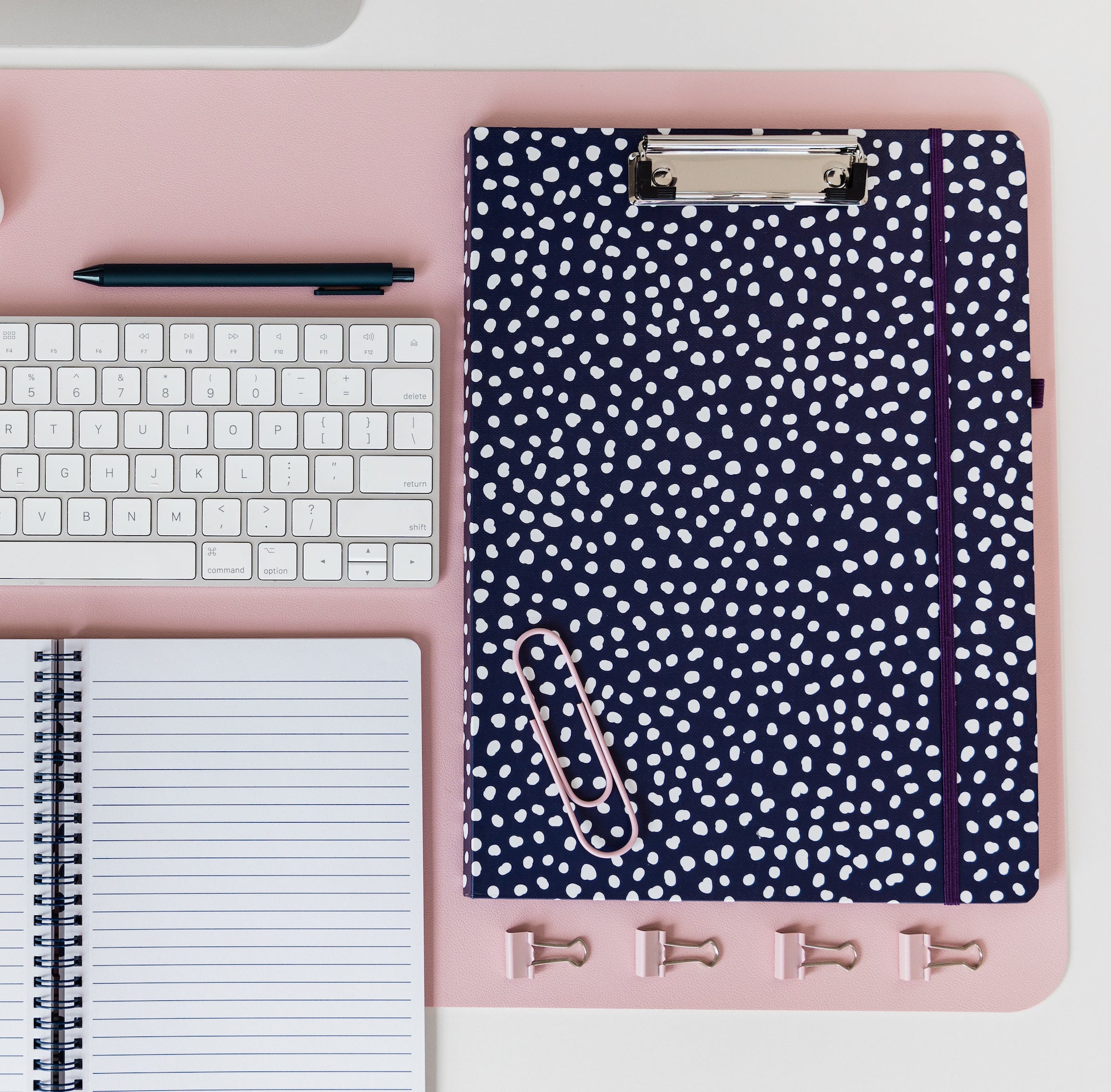 Clipboard Folio, Navy Dots