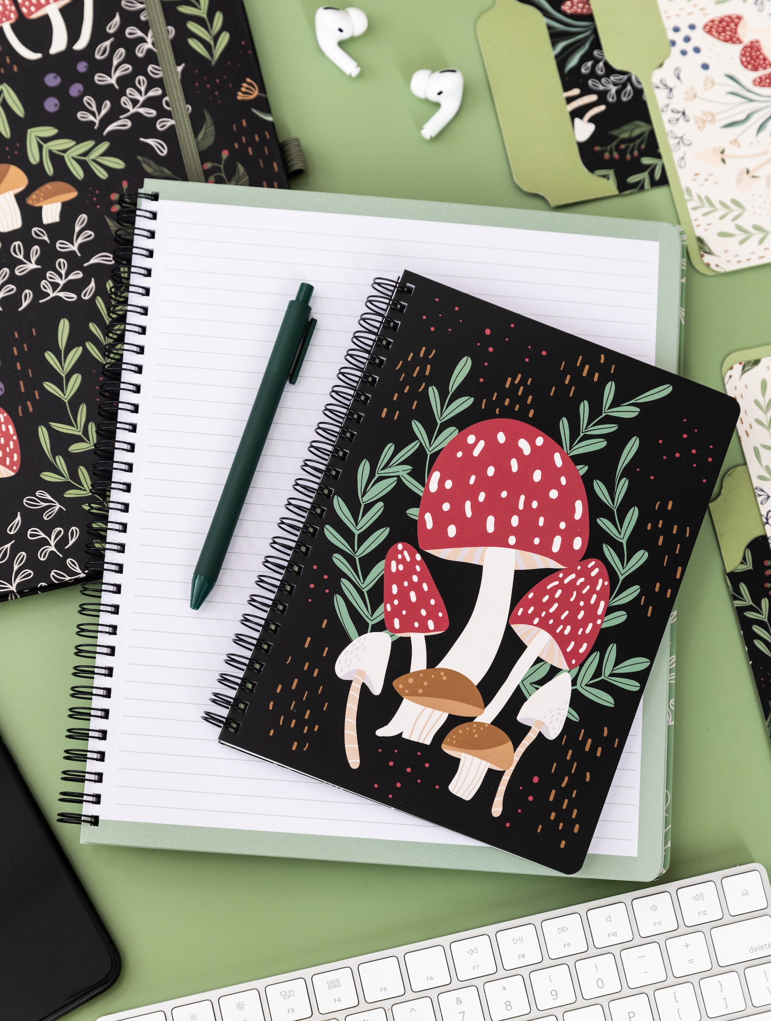 Large Notebook, Mushroom
