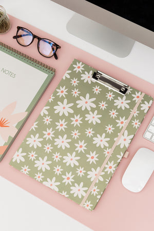 Clipboard Folio, Daisy Floral Green