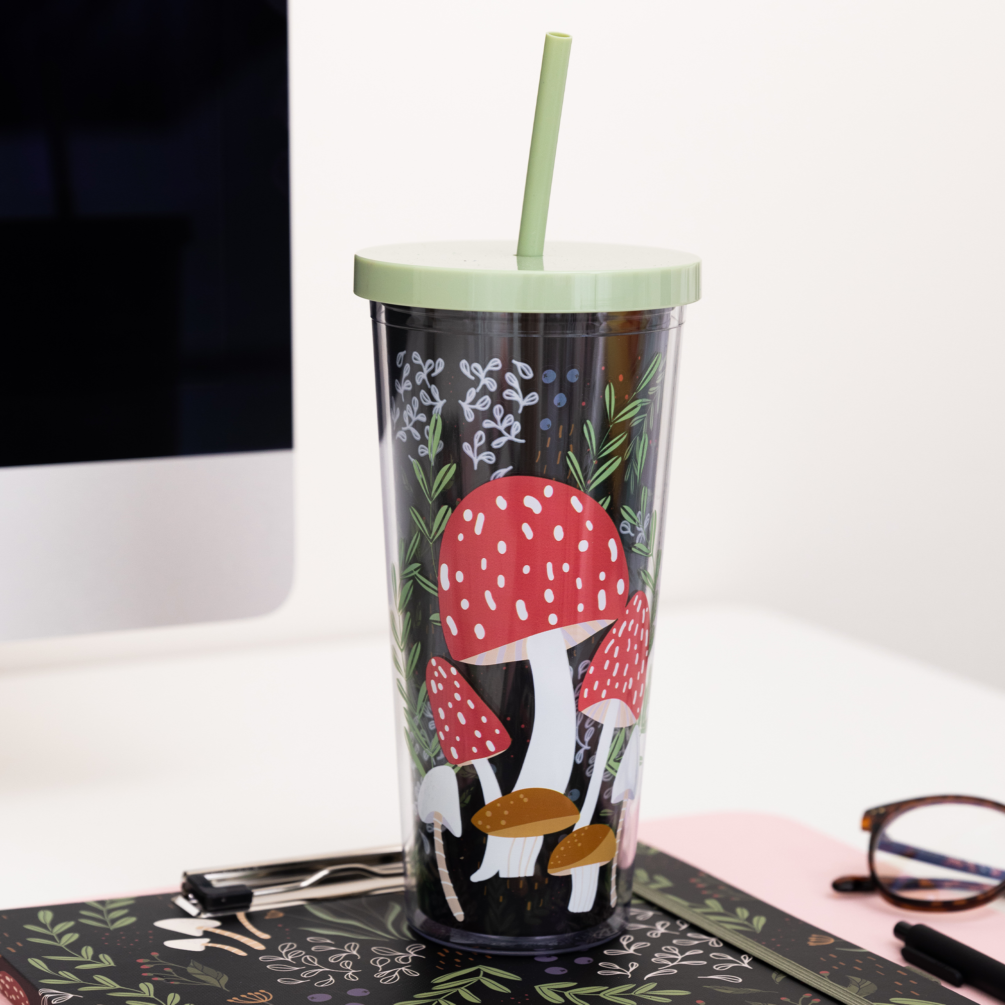 Tumbler with Straw, Mushroom