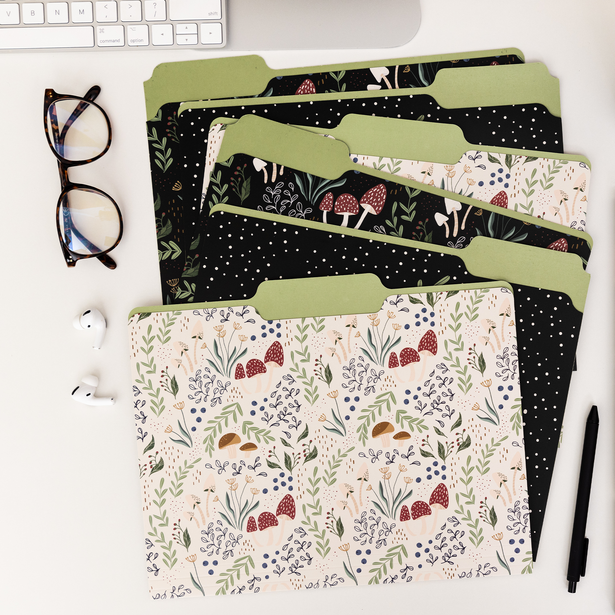 File Folder Set of 9, Mushroom