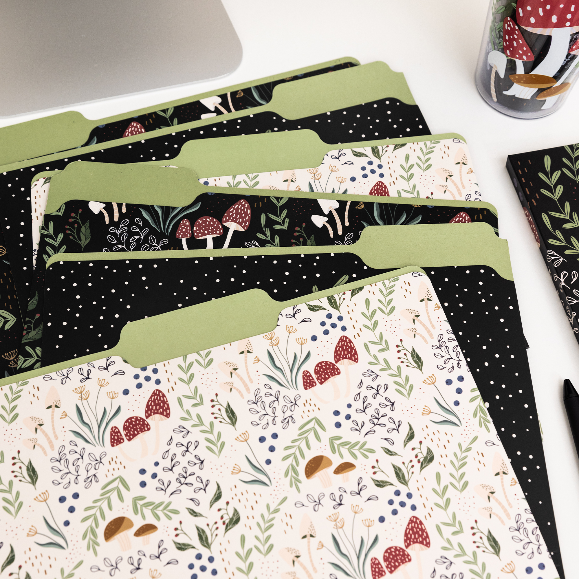 File Folder Set of 9, Mushroom