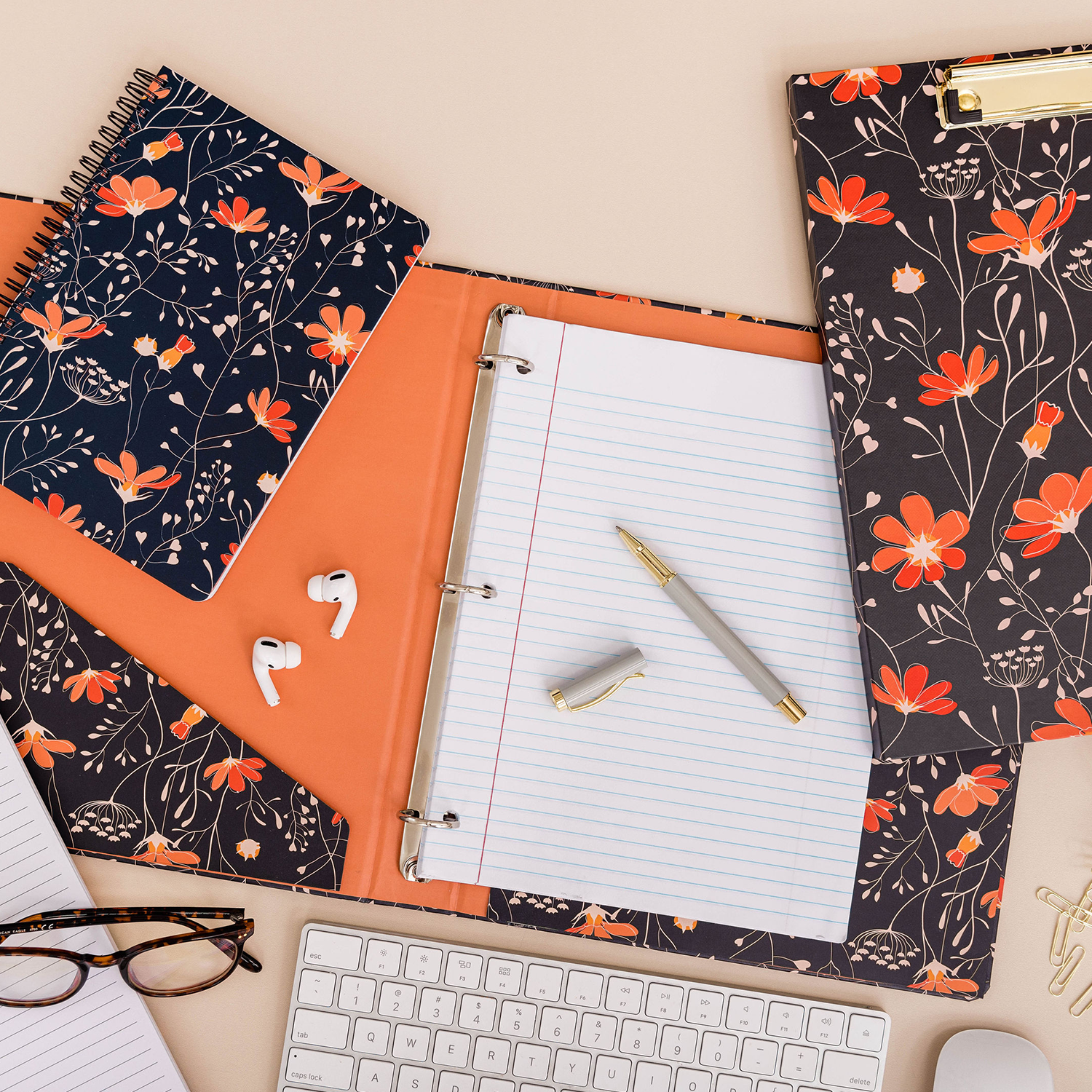 Three Ring Binder, Floral Vines
